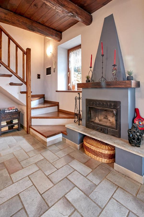 Villetta Con Giardino ⭑⭑⭑⭑⭑ - Wifi, Dogs Allowed Biella Exterior photo